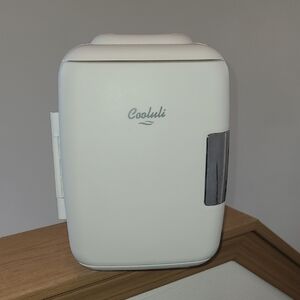 Cooluli White Mini Fridge